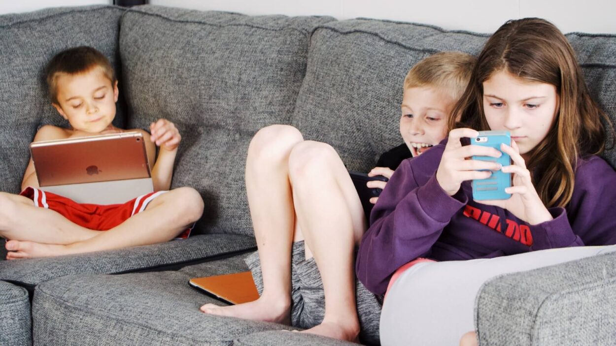 limit screen time this summer